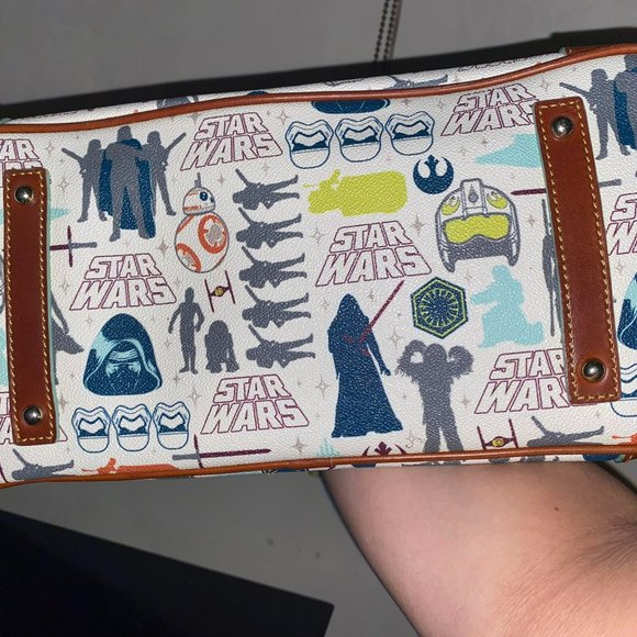Star Wars Dooney & Bourke Tote Bag - Picture 4 of 4
